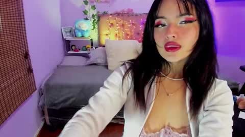 Snapshot of madissonborch chatting on 10, 10, 2025 Rouse online show from 10, 10, 2025