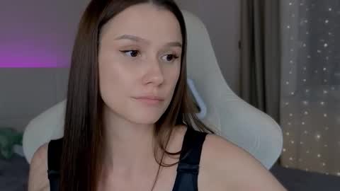 Madi Soon online show from 7, 10, 2025