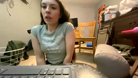 MayUjoin29 online show from 24, 1, 2025