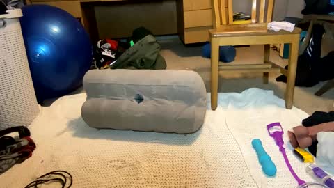 MayUjoin29 online show from 31, 1, 2025