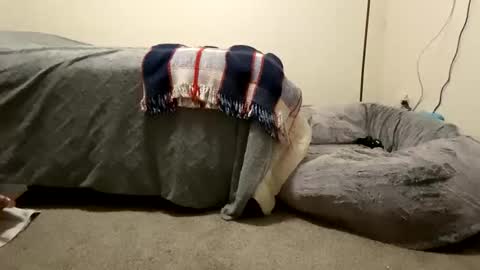 MayUjoin29 online show from 24, 2, 2025