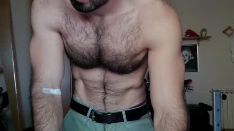 Snapshot of madmax20x chatting on 6, 11, 2025 madmax20x online show from 6, 11, 2025