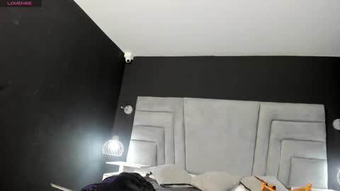 Snapshot of maee_angels chatting on 11, 12, 2024 MAEE ANGELS online show from 11, 12, 2024