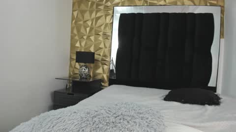 Snapshot of maee_angels chatting on 24, 12, 2024 MAEE ANGELS online show from 24, 12, 2024