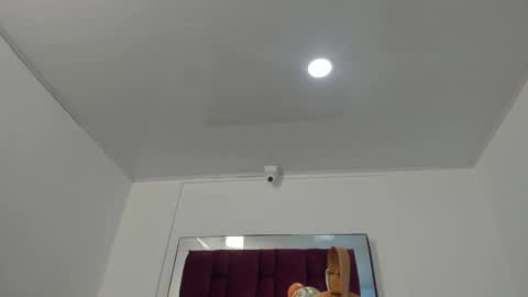 Snapshot of maee_angels chatting on 31, 12, 2024 MAEE ANGELS online show from 31, 12, 2024