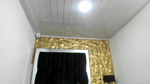 Snapshot of maee_angels chatting on 25, 2, 2025 MAEE ANGELS online show from 25, 2, 2025