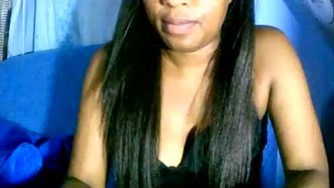 Snapshot of maelahlove chatting on 20, 12, 2024 MaelahLove online show from 20, 12, 2024