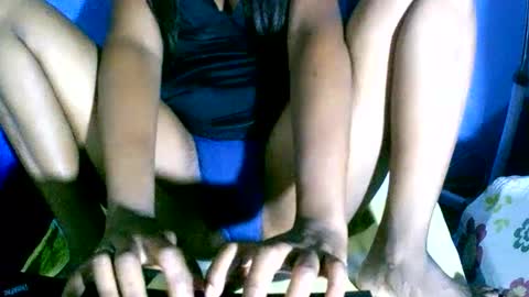 Snapshot of maelahlove chatting on 4, 1, 2025 MaelahLove online show from 4, 1, 2025