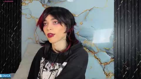 maevekuro online show from 17, 10, 2025