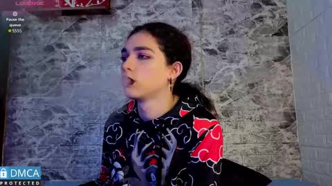 maevekuro online show from 17, 12, 2025