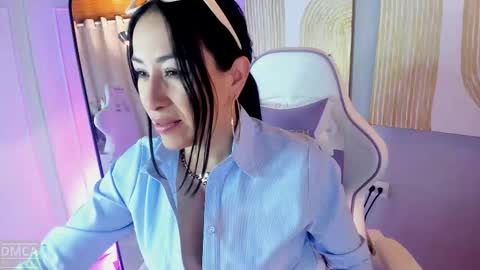 Maria Fernanda online show from 15, 11, 2025