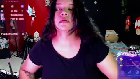 Snapshot of maggcass chatting on 19, 12, 2024 MaggCass online show from 19, 12, 2024