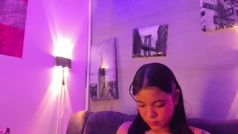 Snapshot of maggie_greene chatting on 8, 10, 2025 Maggie online show from 8, 10, 2025