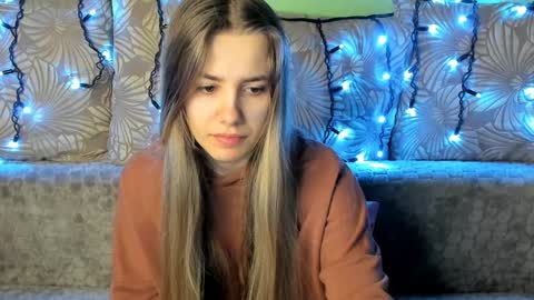 Snapshot of maggiecake chatting on 31, 12, 2024 Maggie online show from 31, 12, 2024