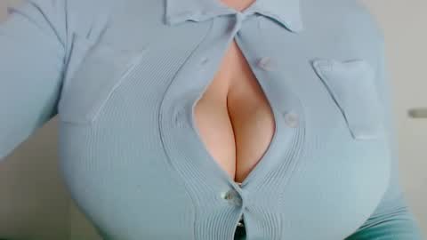 Maggie   online show from 24, 1, 2025