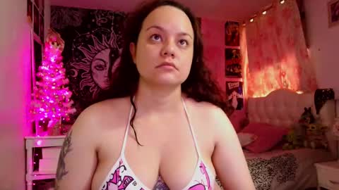 Snapshot of magic_clairewitch chatting on 28, 12, 2024 Claire online show from 28, 12, 2024