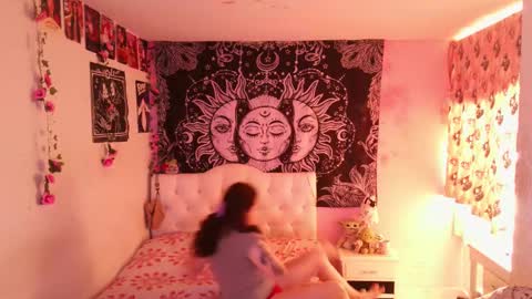 Snapshot of magic_clairewitch chatting on 9, 3, 2025 Claire online show from 9, 3, 2025