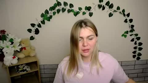 magic_katarina_ online show from 5, 12, 2024