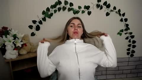 magic_katarina_ online show from 13, 10, 2025