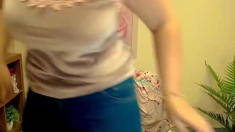 Kristy online show from 25, 11, 2025