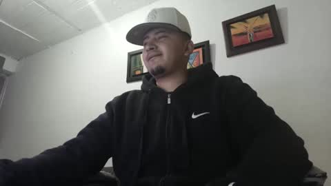 magic_milk23 online show from 19, 9, 2025