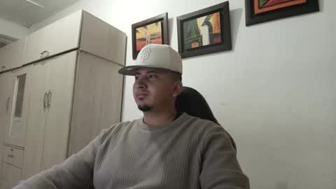 Snapshot of magic_milk23 chatting on 2, 10, 2025 magic_milk23 online show from 2, 10, 2025