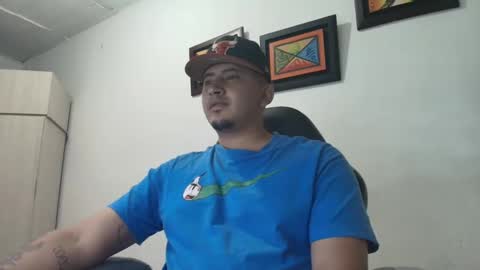 Snapshot of magic_milk23 chatting on 21, 10, 2025 magic_milk23 online show from 21, 10, 2025