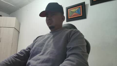 Snapshot of magic_milk23 chatting on 22, 10, 2025 magic_milk23 online show from 22, 10, 2025