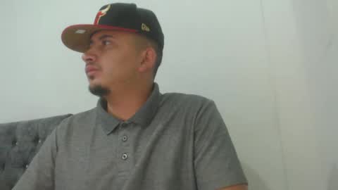 Snapshot of magic_milk23 chatting on 8, 11, 2025 magic_milk23 online show from 8, 11, 2025