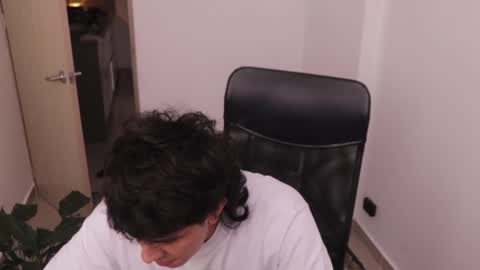 Tony Hoffa online show from 12, 2, 2026