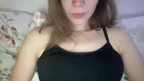 magicgirl50053 online show from 18, 2, 2026