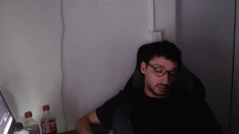 Snapshot of magicjawn chatting on 28, 11, 2025 magicjawn online show from 28, 11, 2025