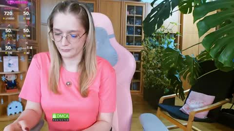 Nicole online show from 19, 1, 2025