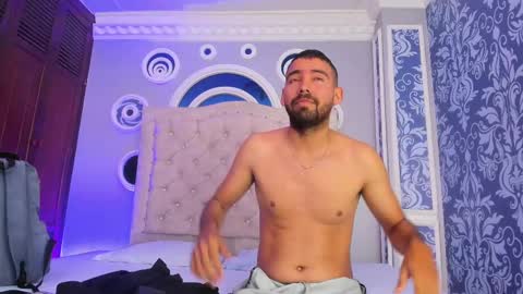 Snapshot of magnus_alejo chatting on 21, 11, 2025 Magnus Alejo online show from 21, 11, 2025