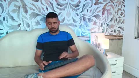 Magnus Alejo online show from 6, 2, 2026