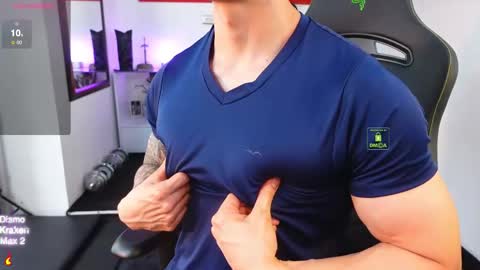 Snapshot of magnus_savage chatting on 12, 9, 2025 If you want me to use the Lovense please let me know -- online show from 12, 9, 2025