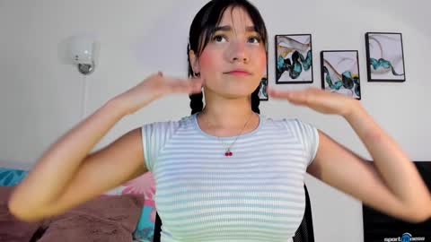 Maia online show from 6, 2, 2025