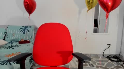 Maia online show from 26, 2, 2025