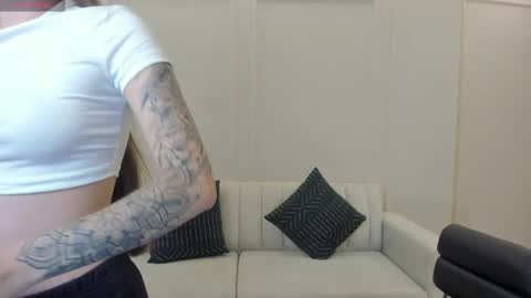  Maia  online show from 26, 2, 2026