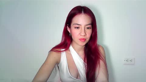 MaiaRosse  online show from 10, 2, 2025