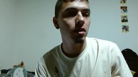 Snapshot of maiki_foxx chatting on 10, 11, 2025 Maiki online show from 10, 11, 2025