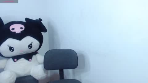 Snapshot of maja_bloom chatting on 17, 3, 2026 Maja online show from 17, 3, 2026