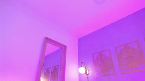 MAJO ROSE  online show from 4, 12, 2025