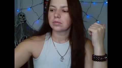 make_mesmile online show from 30, 10, 2025