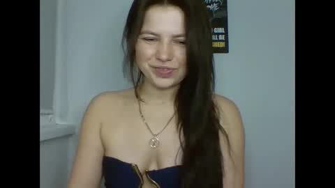 make_mesmile online show from 26, 2, 2026