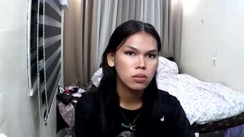 Snapshot of makekeanacum chatting on 8, 10, 2025 SWEET KEANA online show from 8, 10, 2025