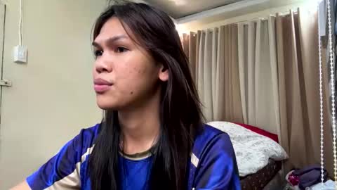 Snapshot of makekeanacum chatting on 10, 11, 2025 SWEET KEANA online show from 10, 11, 2025