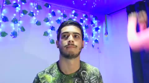 Snapshot of makenzy_darly chatting on 10, 1, 2025 Makenzy darly online show from 10, 1, 2025