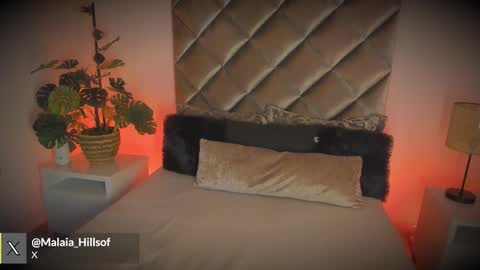 Snapshot of malaia_hills chatting on 5, 2, 2026 Call Me Mala online show from 5, 2, 2026