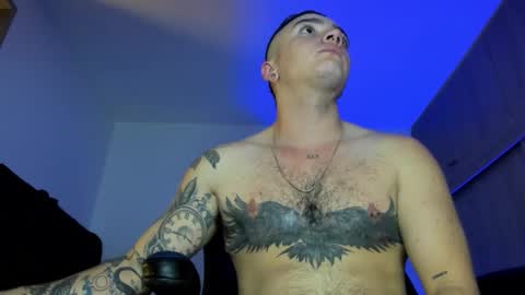 Snapshot of male_pussy chatting on 9, 10, 2025 ADAM online show from 9, 10, 2025